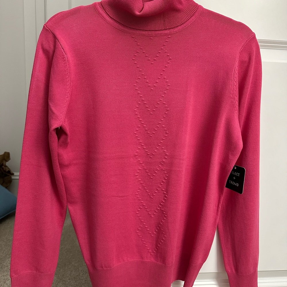 NWT Pink select and trend turtleneck. Size M